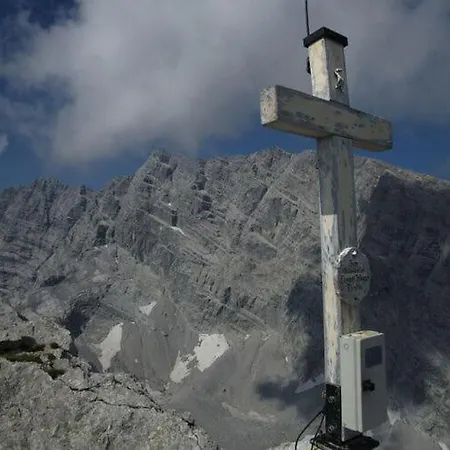 Alpine View Romi * انزل